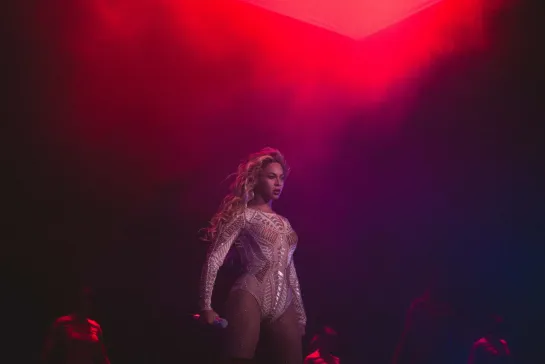 Beyoncé - Ring The Alarm (Live at Made In America Festival 2015)