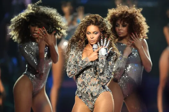 Beyoncé – Single Ladies (Live at MTV Video Music Awards 2009)