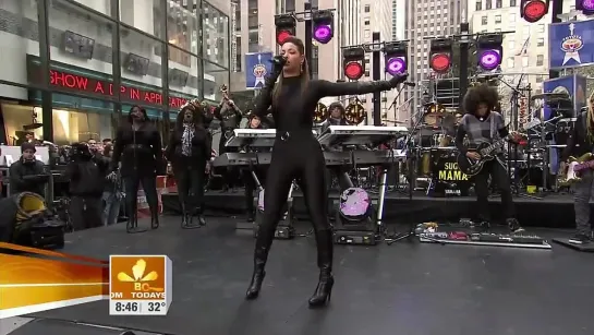 Beyoncé - If I Were A Boy (Live at Today Show 2008)