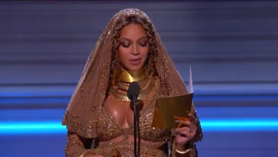 Beyoncé Wins Best Urban Contemporary Album (59th GRAMMYs)