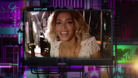 Beyoncé wins Best Live Performance (MTV EMA 2013)