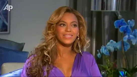 Beyonce talks about pregnancy and her fragrance "Pulse" (2011)