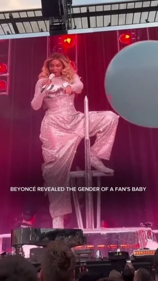 Beyonce does baby gender reveal (Cologne 15/06/2023)