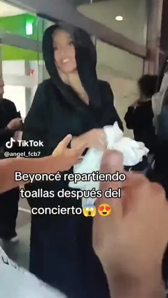 Beyonce after concert in Barcelona (08/06/2023)