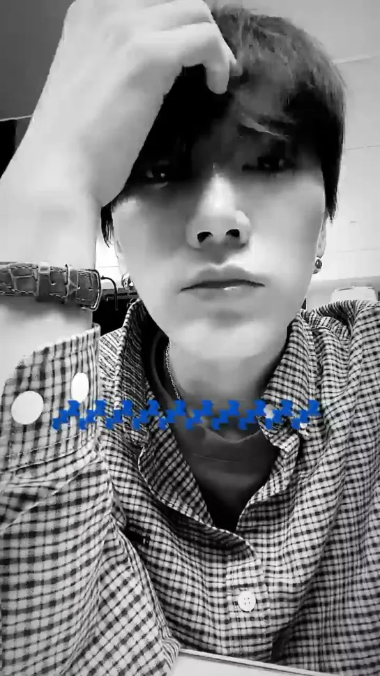 220303 TEN’s instagram story update