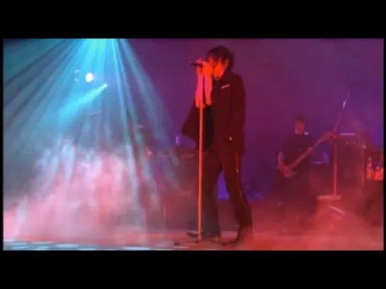 Buck-Tick (Atsushi Sakurai)  - Love (Dakishimetai) Live