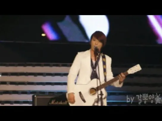 [fancam] C.N. BLUE. haeundae hana blue concert. "Black flower"