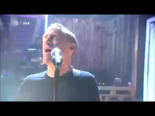 Bryan Adams - She Knows Me (2014) (LIVE) (Wetten Dass_) (04.10.14) New Album-CD-