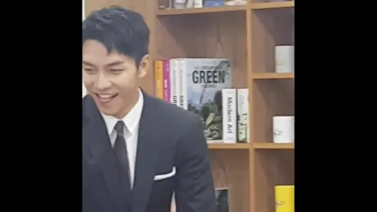 18.09.11 Lee Seung Gi KB Bank Event Fancam