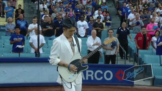 MIYAVI Performs the U.S. National Anthem at Dodger Stadium