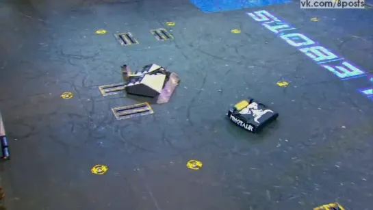 ЭПИЧЕСКИЙ бой - "Битва Роботов", 7-ой сезон, 2016 / ABC BattleBots - Blacksmith vs. Minotaur - BattleBots