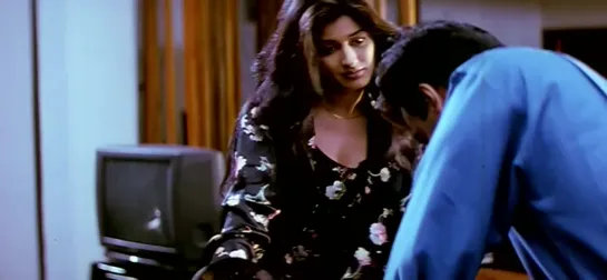 Hum_Yahan_Tum_Yahan_-_Zakhm_Song__28Kumar_Sanu__26_Alka.Yagnik_29_1998.mp4