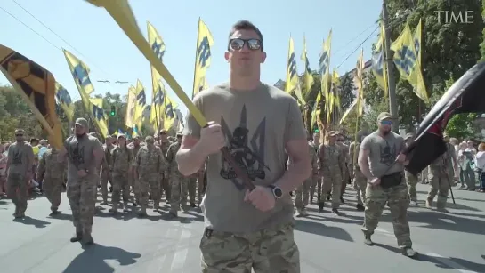 Внутри Ополчения сторонников Превосходства белой расы в Украине   Inside A White Supremacist Militia in Ukraine