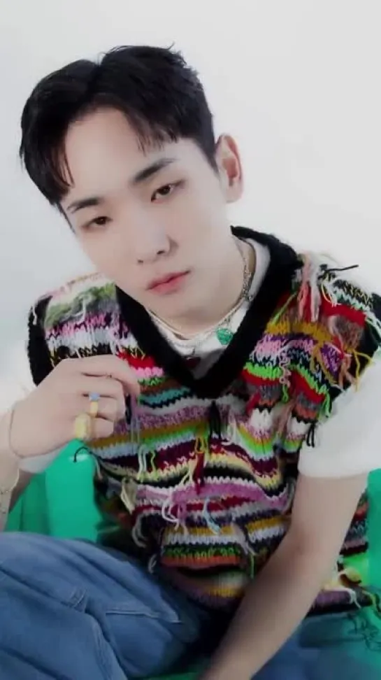 2023 SHINee SEASON’S GREETINGS CONCEPT TRAILER - Key