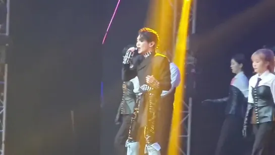 29.05.2022  SHINee Key -  BeginAgain_KPOP Concert -  Saturday Night ~~~ | cr. justginny2008