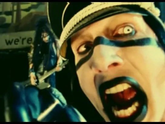 Marilyn Manson - The Fight Song