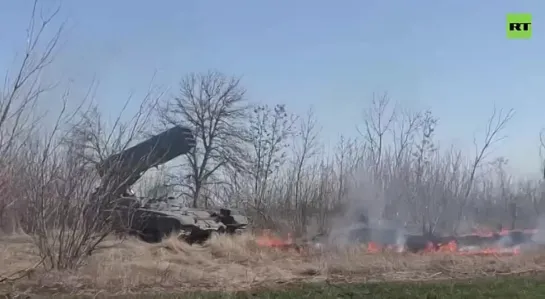 Боевое применение ТОС-1А «Солнцепек» по позициям противника в Мариуполе.