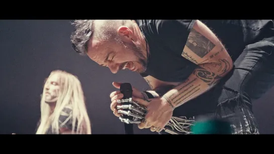 Saint Asonia - Wolf (feat. John Cooper of Skillet)