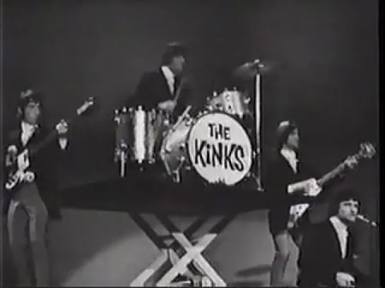 The Kinks - Tired of Waiting