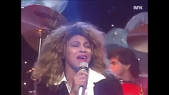 Tina Turner - "You Can't Stop Me Loving You" (1989)