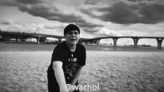 Видео от WARHOL