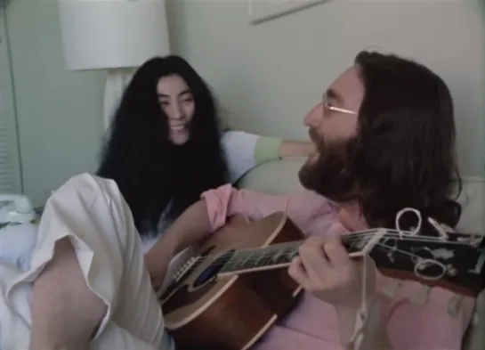 Give Peace A Chance (demo) - John & Yoko, Sheraton Oceanus Hotel, 1969