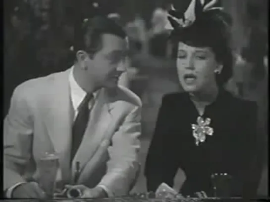 Jeanette MacDonald,Robert Young - CAIRO - 3