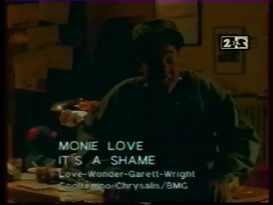 Monie Love - Its A Shame (2х2, 1993) [720p]