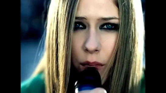 Avril Lavigne - Sk8er Boi [Remastering] (FullHD 1080p)