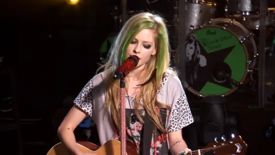 Avril Lavigne - My Happy Ending [AOL Sessions] (FullHD 1080p)