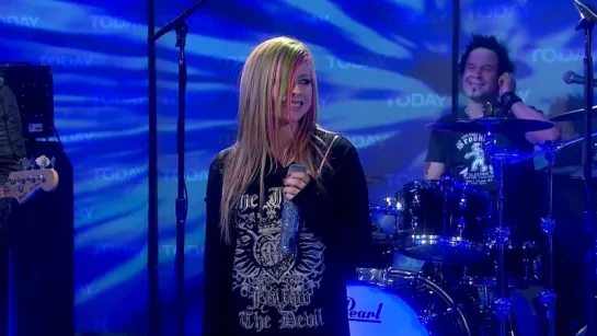 Avril Lavigne - What The Hell [Live Today Show] (FullHD 1080p)