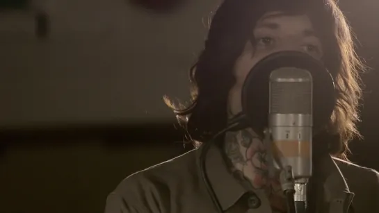 Bring Me The Horizon - Drown [Live from Maida Vale] (FullHD 1080p)