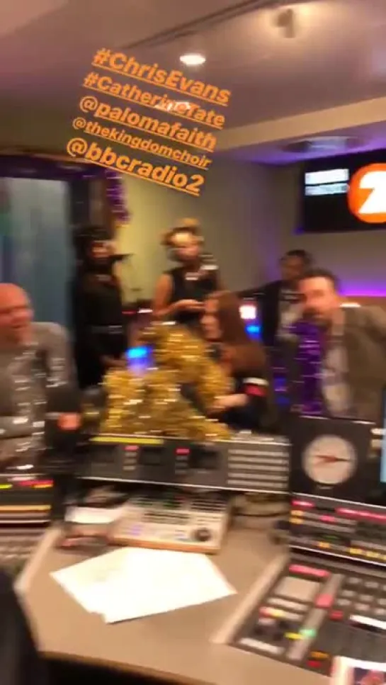 2018 › Радиопередача «The Chris Evans Breakfast Show»