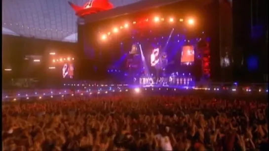 AC/DC - Hell's Bells (Live In Munich, Germany 2001)