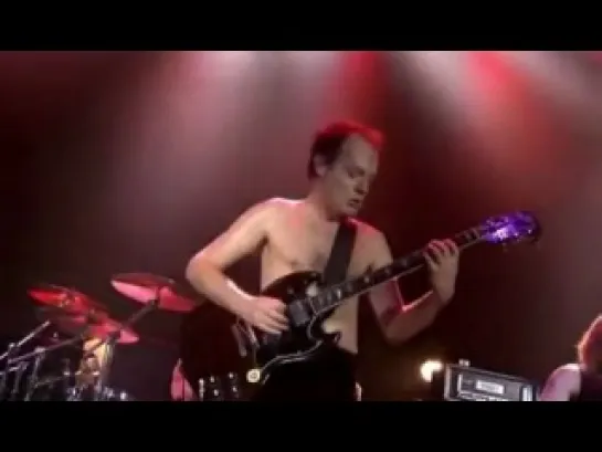 AC/DC - Hell's Bells (Live At The Circus Krone, Munich 2003)