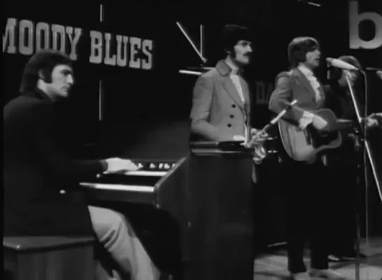 The Moody Blues - Nights in white satin. ("Ночи в белоснежном атласе"). Live. 1968