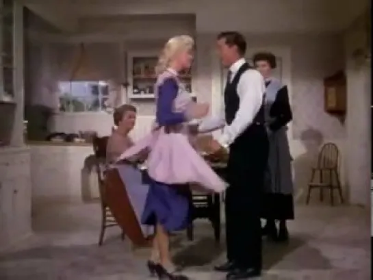 Doris Day and Gordon MacCrae - Ain't We Got Fun