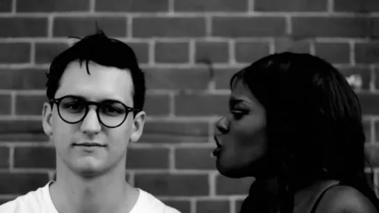 AZEALIA BANKS - 212 FT. LAZY JAY