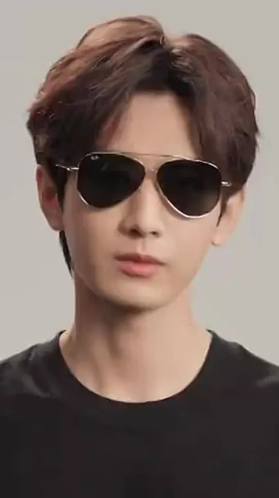 230616 weibo Ray Ban