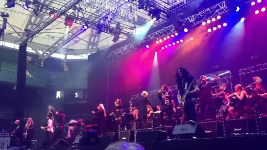 Bohemian symphony orchestra & Marc Storace - Thunderstruck (Live At "Rock Meets Classic Festival",  02.04.2015)