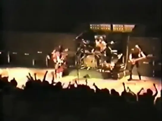 AC/DC - Hell's Bells (Live in Tokyo, Koseineken Hall, 1981)