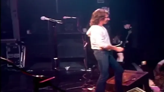 AC/DC - Riff Raff (Live At Apollo Theater, Glasgow 1978 г.)