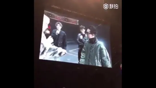 [FANCAM] 161703 BIGBANG на фанмитинге в городе Шэньчжоу