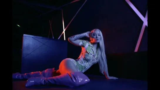 Iggy Azalea - Mo Bounce