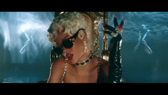 Rihanna - Pour It Up (Explicit)