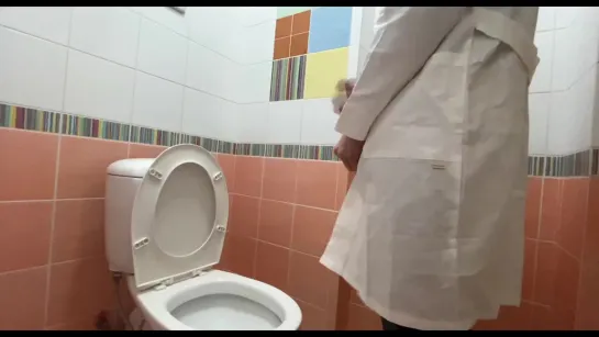 Real DOCTOR jerking off in the hospital TOILET _ Secretly masturbating