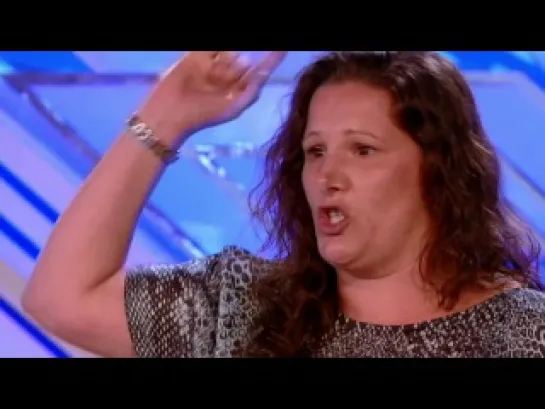 Sam Bailey sings Listen by Beyonce - Room Auditions Week 1