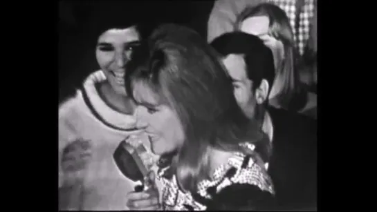 Dalida - Viva la pappa 14.04.1965 (Tête de bois et tendres années (1re chaine) #