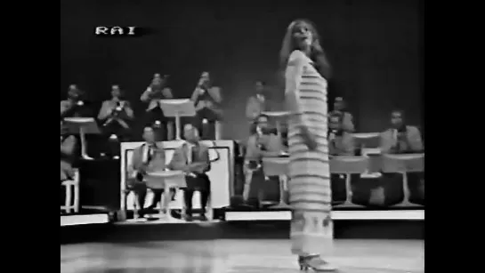 Dalida - Medley en italien 10.08.1967 Italie - Lei non si preoccupi (Rai uno) #