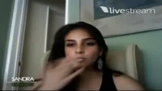 Sandra Echeverría 1ra Twitcam